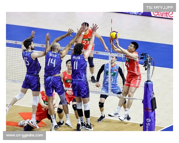 美国男排芝加哥站逆转韩国展现强队韧性全场精彩拼搏显实力